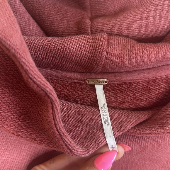 Free People Hooded Sweatshirt Long Sleeves Maroon Womens Size Small Cropped - Picture 4 of 10
